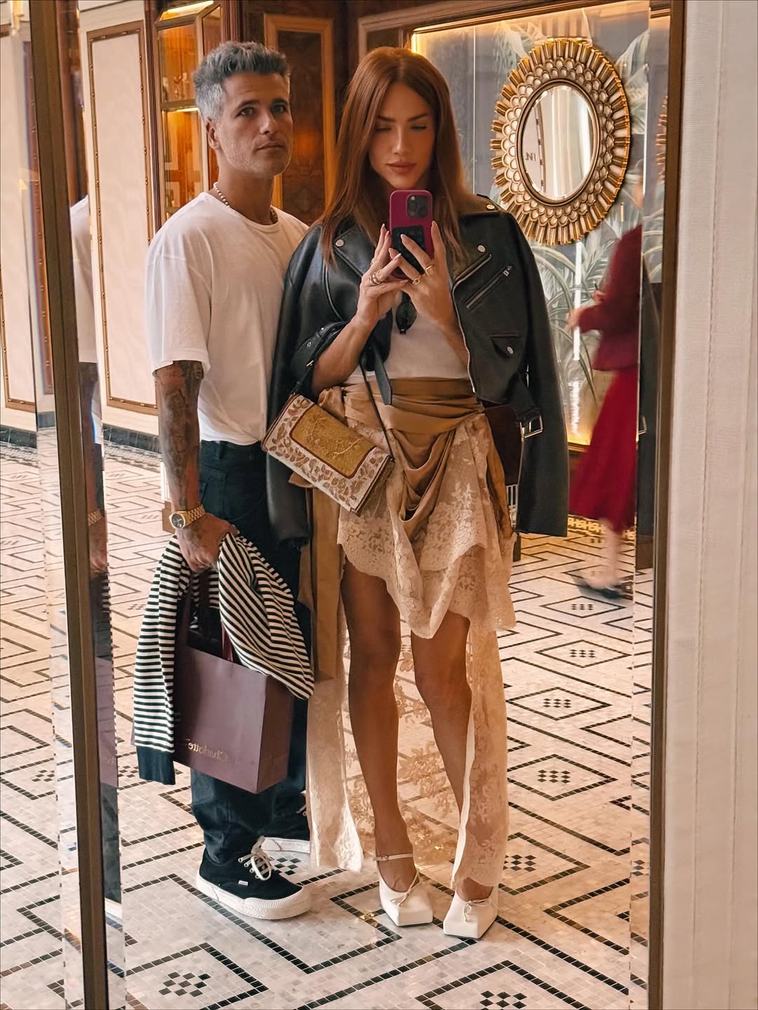 Giovanna Ewbank posa de biquíni em hotel de luxo durante viagem a Dubai. Foto: Instagram