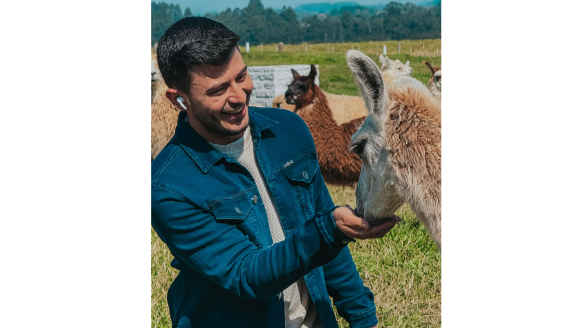 Jornalista Pietro Oliveira. Foto: Reprodução/Instagram/@opietroliveira