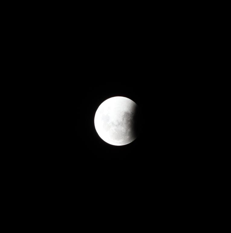 Lua durante eclipse lunar. Foto: PH Lopes/iG