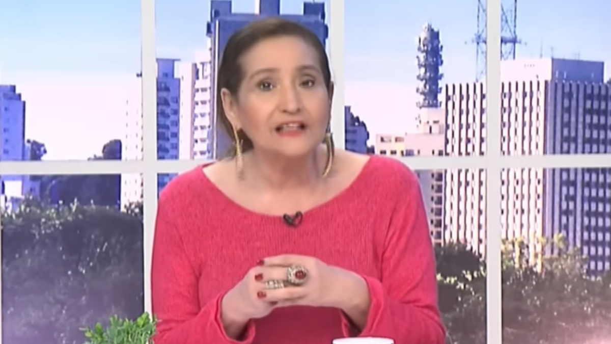 Sonia Abrão comanda o A Tarde é Sua. Foto: Reprodução/RedeTV