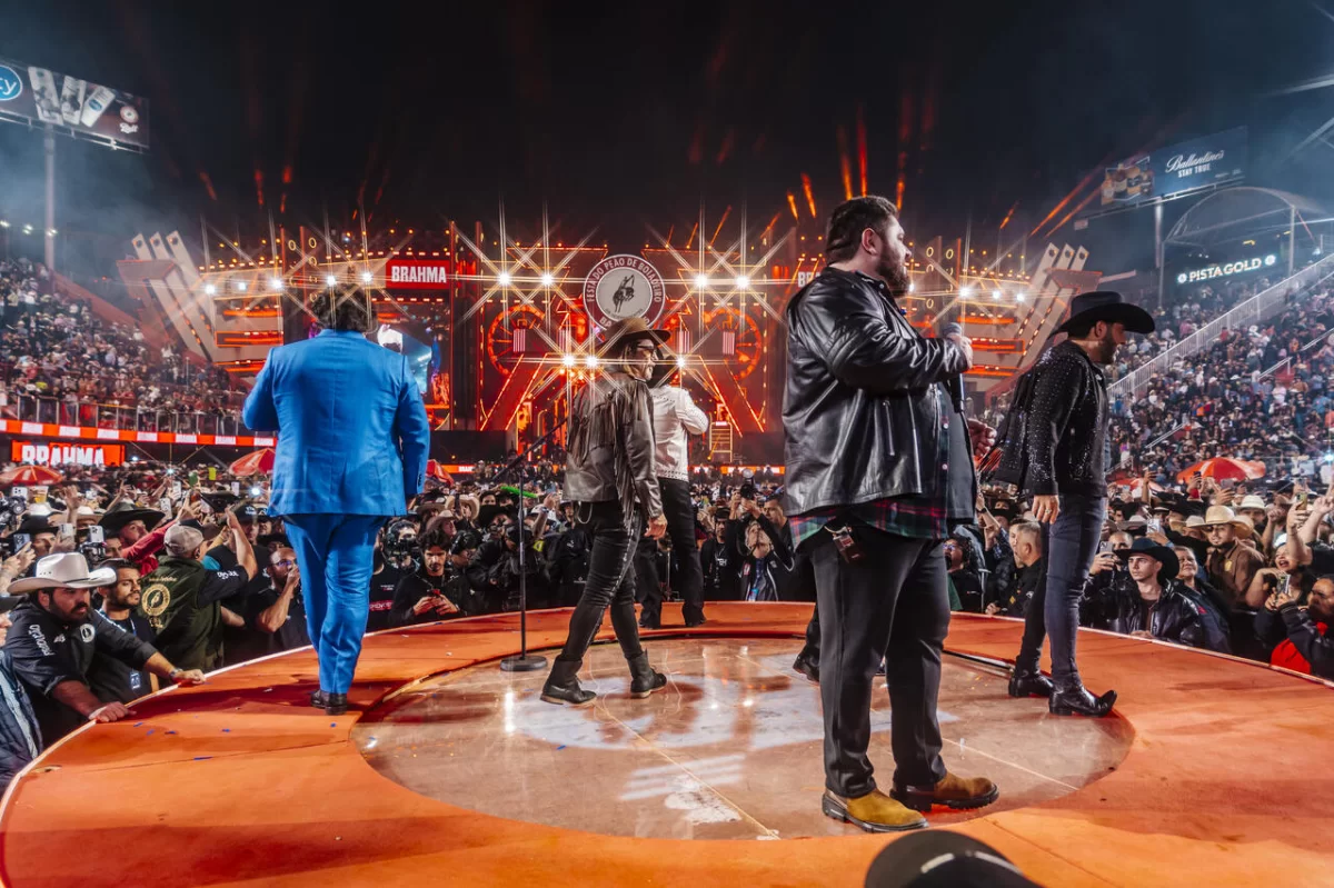 Grandes nomes do sertanejo se apresentam na Festa do Peão de Barretos.. Foto: Reproduão/Divulgação/Alisson Demetrio