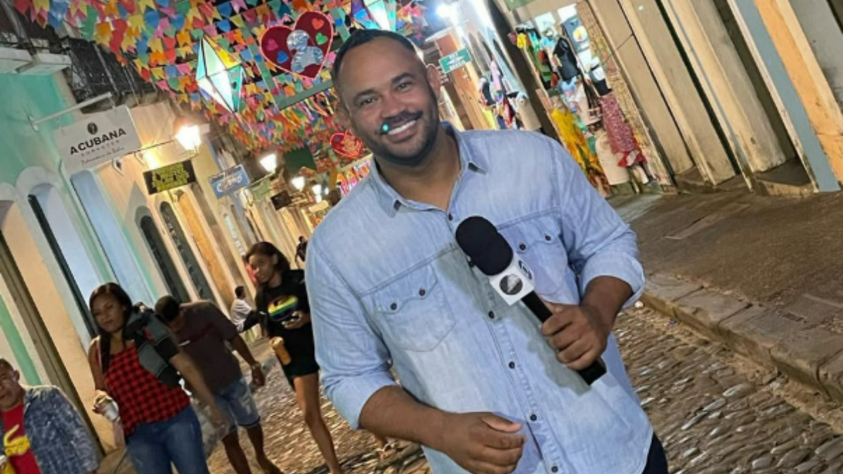 Apresentador Vanderson Nascimento. Foto: Reprodução/Instagram/@vandersonnascimento_
