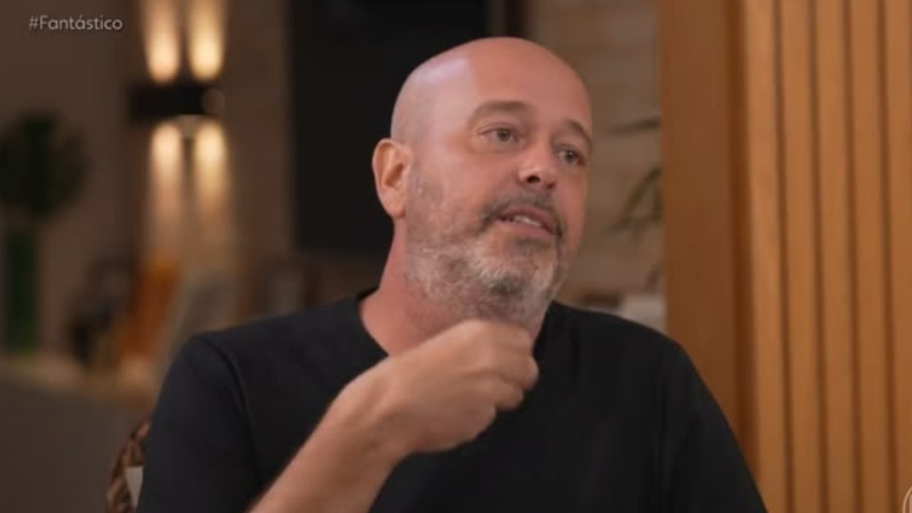 Alex Escobar no Fantástico, da TV Globo. Foto: Reprodução/X/Fantástico