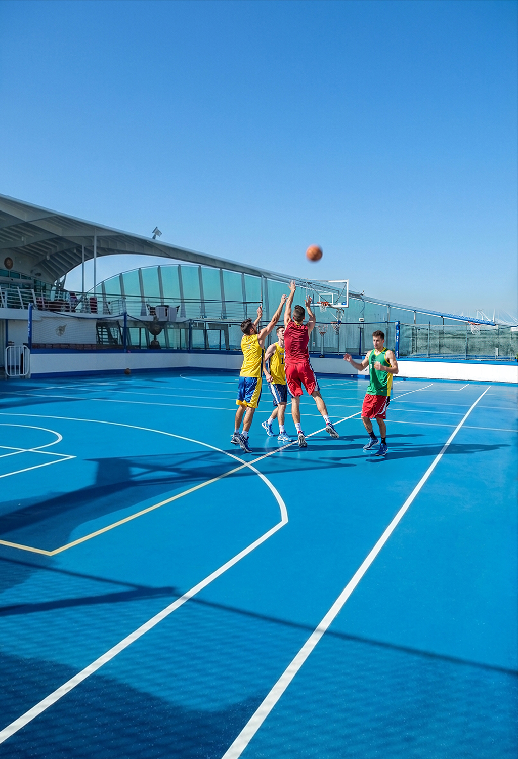 Quadra de esportes. Foto: Divulgação: Buenavista - Costazul Cruceros