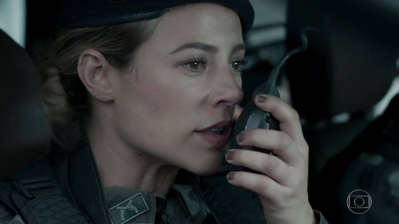 Paolla Oliveira como Jeiza em "A Força do Querer". Foto: Reprodução/TV Globo