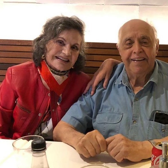 Rosamaria Murtinho atualiza estado de saúde de Mauro Mendonça após foto preocupar fãs.. Foto: Reprodução/Instagram